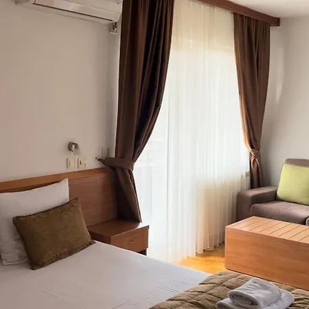 Hotel Veljine Naselje Starosjedilaca